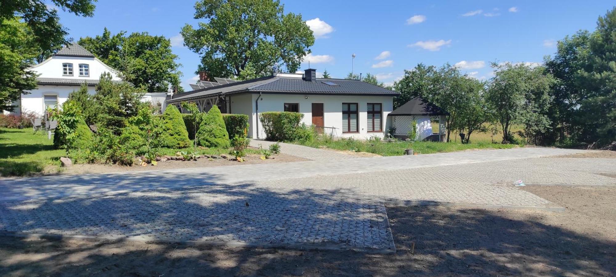 Segment Rodzinny Stara Szkola Weremowice Екстер'єр фото